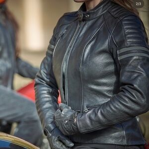 ENGINEHAWK *** BRAND NEW*** Leather Motorcycle Jacket (never worn)